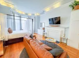 Oversized Furnished Brownstone Studio in Back Bay