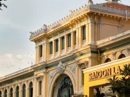 Grand Dilly Inn Saigon Hotel - Ben Thanh Market