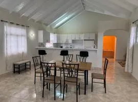 Spacious Home 5 Min from Crane Beach Resort