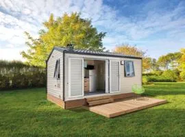 Mobil-home confortable pour 2 personnes avec cuisine équipée - API-1-52-1259