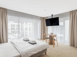 Hidden Coast - Premium Seaside Apartments with Pool, 2-Minute Walk to the Beach, hotel in Łukęcin
