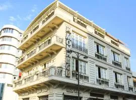 Hotel Monarch