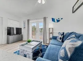 Waterway Vista Suite Pet Friendly Boat Dock
