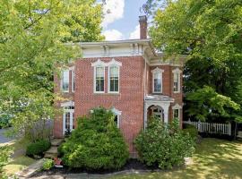 The Loudonville - A Historic Modern Retreat, hotel v destinaci Loudonville