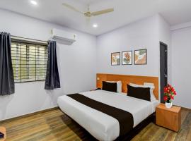 Super Townhouse Oak Nagaram Lake Hyderabad, ξενοδοχείο σε Maula Ali