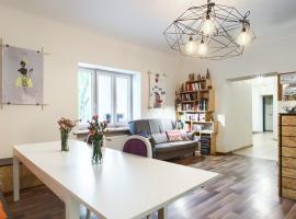 Lull Hostel, hotel ve Varšavě