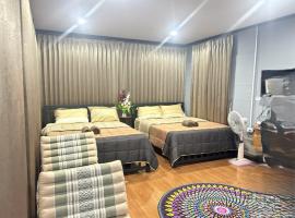 Siri Riverside, hotel 