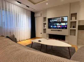 NAR Royalton Apartment #25