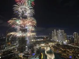 Burj Khalifa & Fountain View NYE Holiday Stay