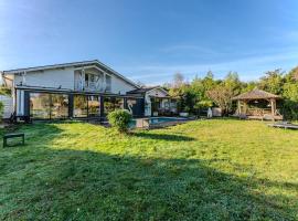 Villa Saint Barth, hotel in Gujan-Mestras