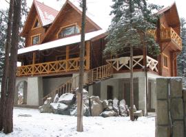 On Dovbush Path, hotel v destinaci Jaremče