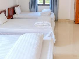 Thành Luân Hotel, hotel a Bak Kan