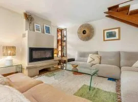 Beautiful air-conditioned house and heated pool