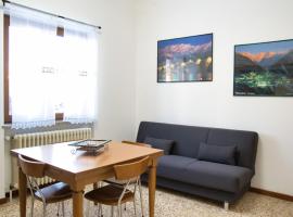 MAGGIO Via Mulino - Artemisia, Hotel in Cremeno