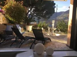 Wow Apartment mega Jacuzzi overlooking the sea in the city center