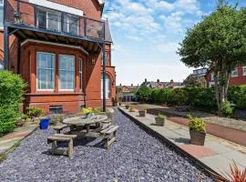 2 Bed in Lytham St Annes 94212