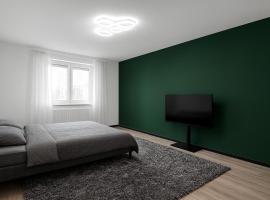 Lake Loft Salzburg, hotel i Seeham