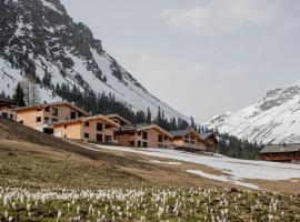 Alm-Lodges Montafon by Pferd auf Wolke