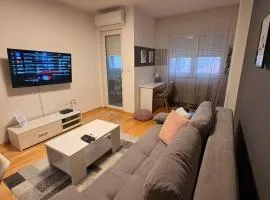 NAR Royalton Apartment #27