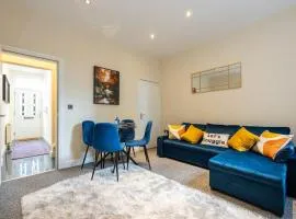 Stunning 3 Bedroom Home in Newcastle-under-Lyme with Garden