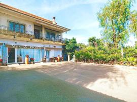 Estudio Venta Ruizo Lorca con Piscina Wifi y Parking Privado cerca Aguilas-Castillo, hotel en Lorca