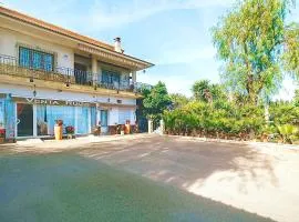 Estudio Único Venta Ruizo con Piscina Wifi y Parking cerca de el Castillo