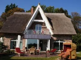 Haus Boddenresidenz 1