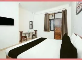 Hotel NP Residency Near - Sri Krishna Janmabhoomi Temple- Restaurant & Parking &Fully Air conditioning Luxuary Room - Top Rated Hotel In Mathura