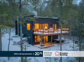 Bellaria with Private Spa, Ski, hotel in La Conception