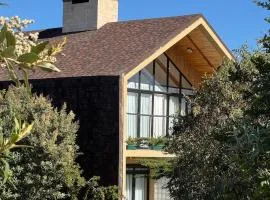 Idan Barn Suites And Café