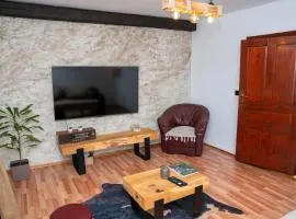 FoRest Apartment