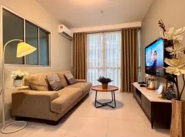 S6-03 Metrocity Square Condominium-3R2B-8 Pax