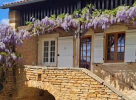 La Chenevière, hotel a Saint-Point