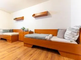 Ubytovňa Dorm Residences Dlhá