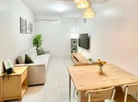 Cozy Family 2BR Condo for 8pax with Wi-Fi & Netflix Unit Nate by GERRA at Urban Deca Homes Banilad