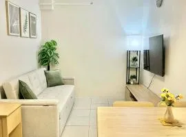 Cozy Family 2BR Condo for 8pax with Wi-Fi & Netflix Unit Nate by GERRA at Urban Deca Homes Banilad