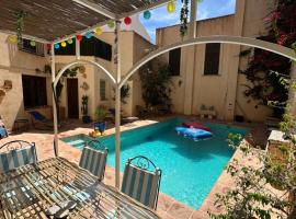 Casa del Patio, hotel i Pinos del Valle