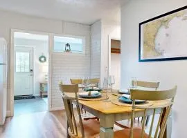 Seaglass Cottage by Bayley Vacation Rentals