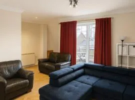 3 Bed Apartment Temple Bar, Dublin City Center