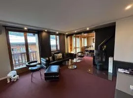 Appartement skis aux pieds, 6 pièces, 10 personnes à Méribel - FR-1-180-618