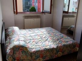 Trilocale silenzioso, hotelli kohteessa Cormano