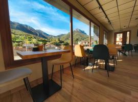 Casín hostel, hotel 