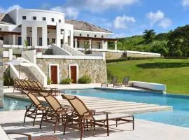 Las Verandas Hotel & Villas