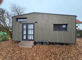 KE-Tiny Siedlung Haus Charlie, Hotel in Oerlenbach