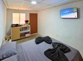 Tucacas, Suite Matrimonial, Piscina y Playa Privada