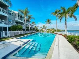 HVC 203 Spa Pool on Longboat Key
