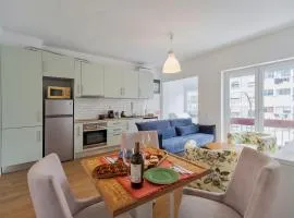 Lovely Sá - By Y Concept