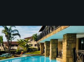 Ocean View Villas B09, hotel en Port Edward