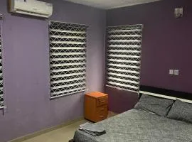 da vics guests house