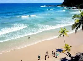 Sua família em praia privativa com conforto e tranquilidade